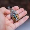 Collana Pendente da Uomo Dzi a Nove Occhi del Buddha Amitabha - Amuleto Protettivo Retrò