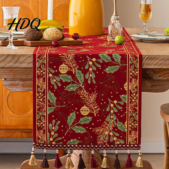 Durable Table Runner Christmas Runner Decorative Stitching Decoration Protects from Hot Spill
