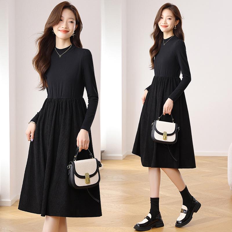 Flattering Slim Waist Dress for Petite Women - 2026 Spring Collection