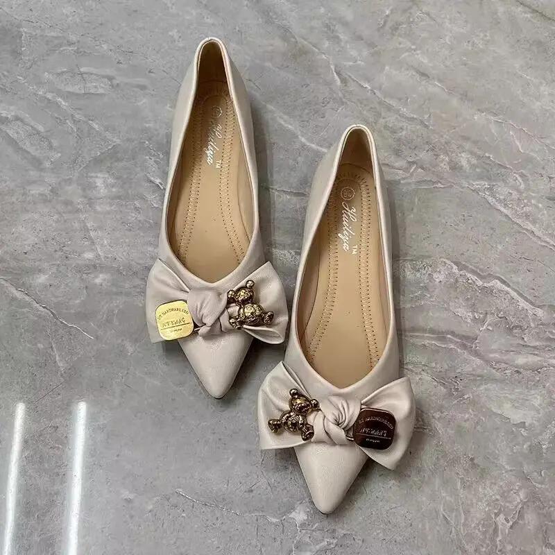 Fashion Soft Bottom Slip-on Women's Flat Shoes Off White Single Moccasins Quick Delivery Genuine Mark Luxury Brand Y2k Ladies Footwear