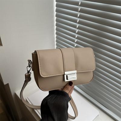 Sac carré classique petit et doux pour femmes automne 2025 nouveau sac à bandoulière décontracté de grande valeur niche sac messager doux et cool