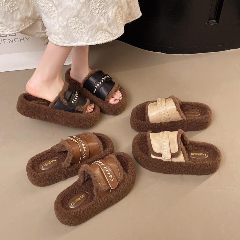 Lamb Wool Slippers Women's Wear 2025 Autumn and Winter New Fashionable Thick-bottomed Plush Warm Boken Wool Slippers