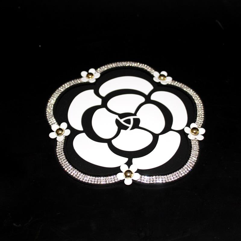 Diamond Mountain Camellia Carter Circuit Anti-Slice Cathema Creative Jewelry Silicon Car Products