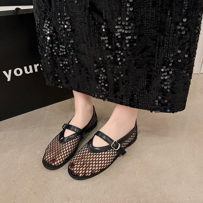Fashion Black Sandals Women Flat Mesh Summer Fashion Beach Wear Designer Trend Outdoor Walking Mary Jane Shoes Vintage Women Sandals