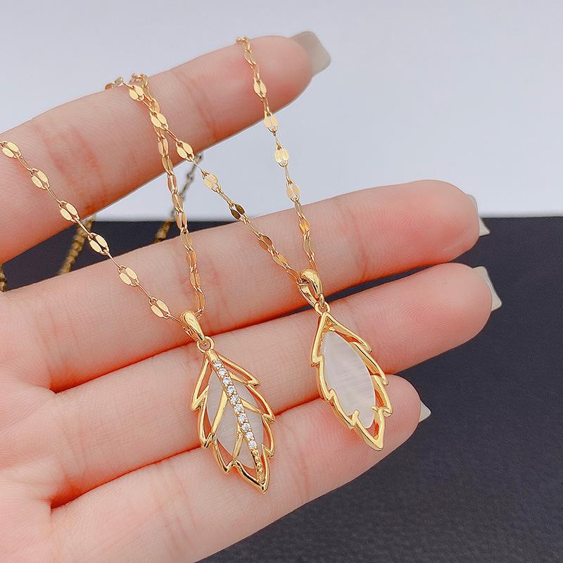 Cat's Eye Leaf Elegant Korean Clavicle Necklace for Women