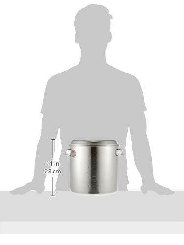Endo Shoji (Ooya Seisakusho) Clover Kitchen Pot. Size (cm): 24. Made of Rust-resistant Stainless Steel for Hygiene. Convenient with Measuring Marks. I