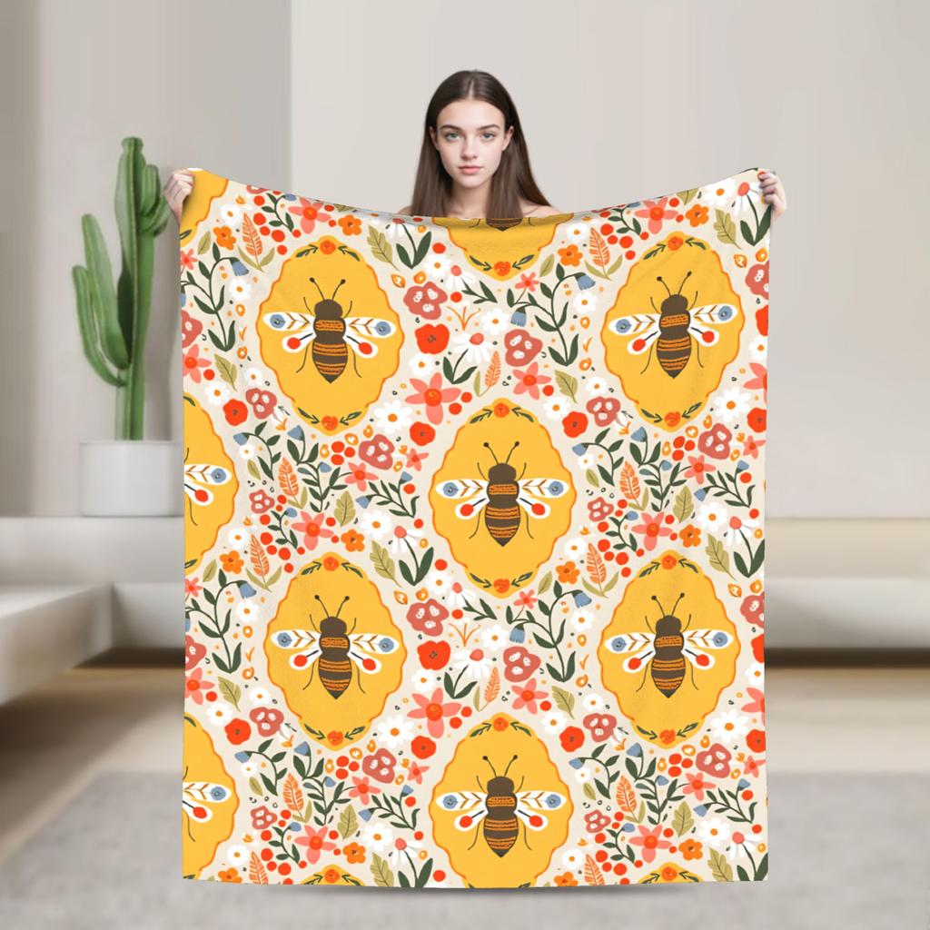 Bee in honeycomb and flowers Flannel Blankets  Soft Throw Blanket for Bedroom Camping Street Trend Bedspread Sofa Bed Cover