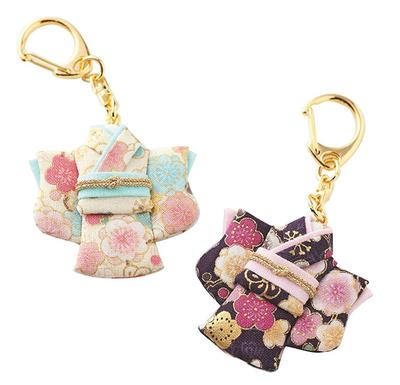 Takagi Seni Panami Nähfreies Japanisches Mini-Kimono Schlüsselanhänger-Set (LH-96)