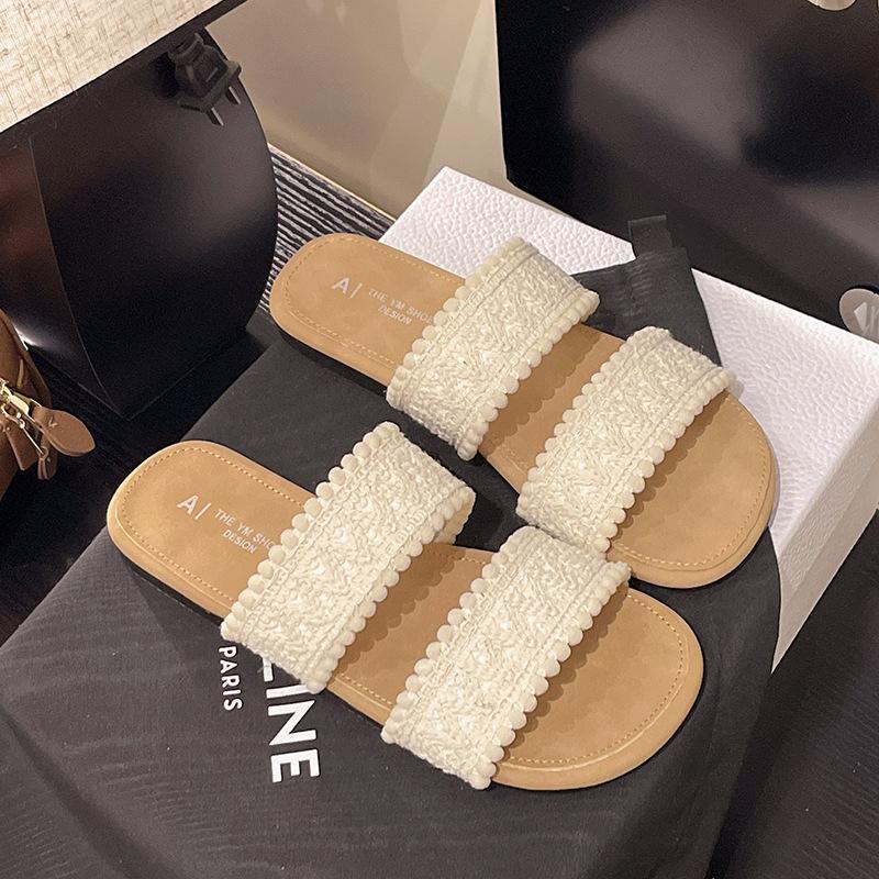 

Шлепанцы на толстой подошве с высокой платформой, женские летние новые модели 2025 года, супергорячие и универсальные, ленивые пляжные крутые шлепанцы 40 бежевый