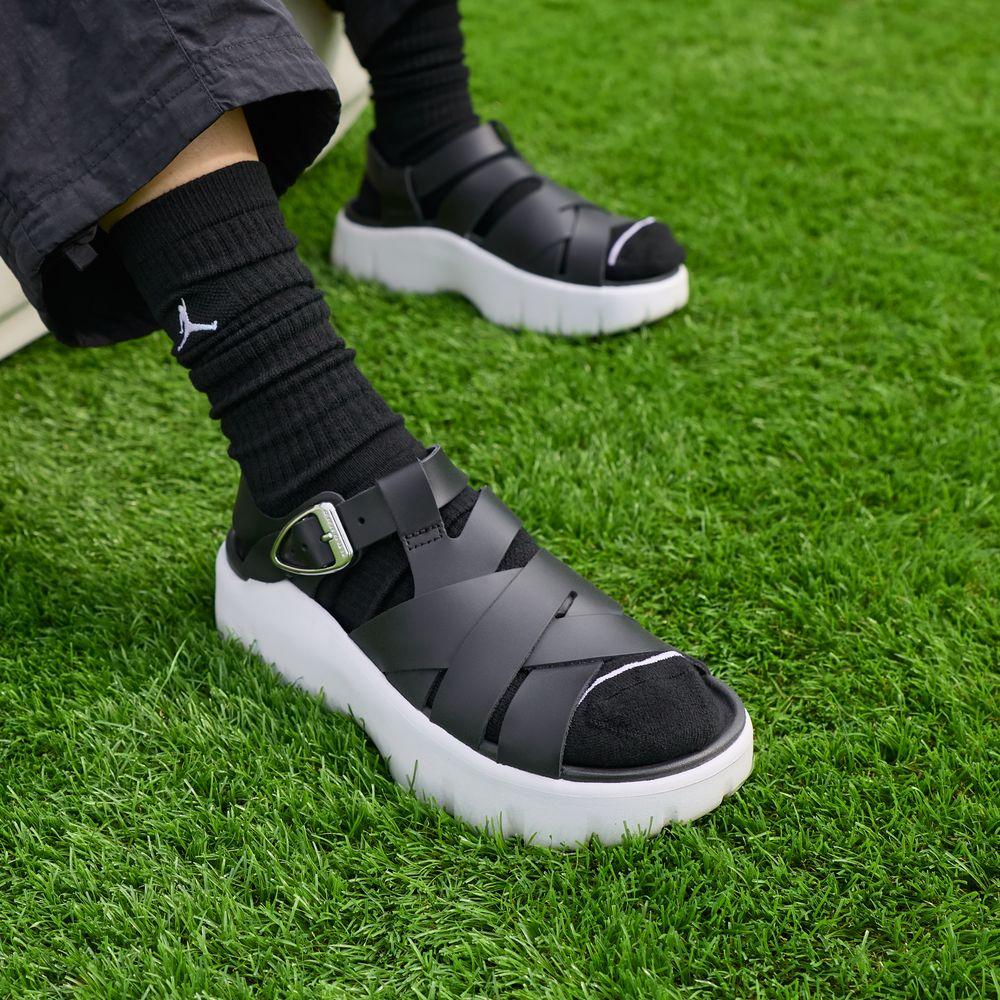 Женские сандалии Air Jordan Willow Черный Белый Металлический Серебристый 36.5