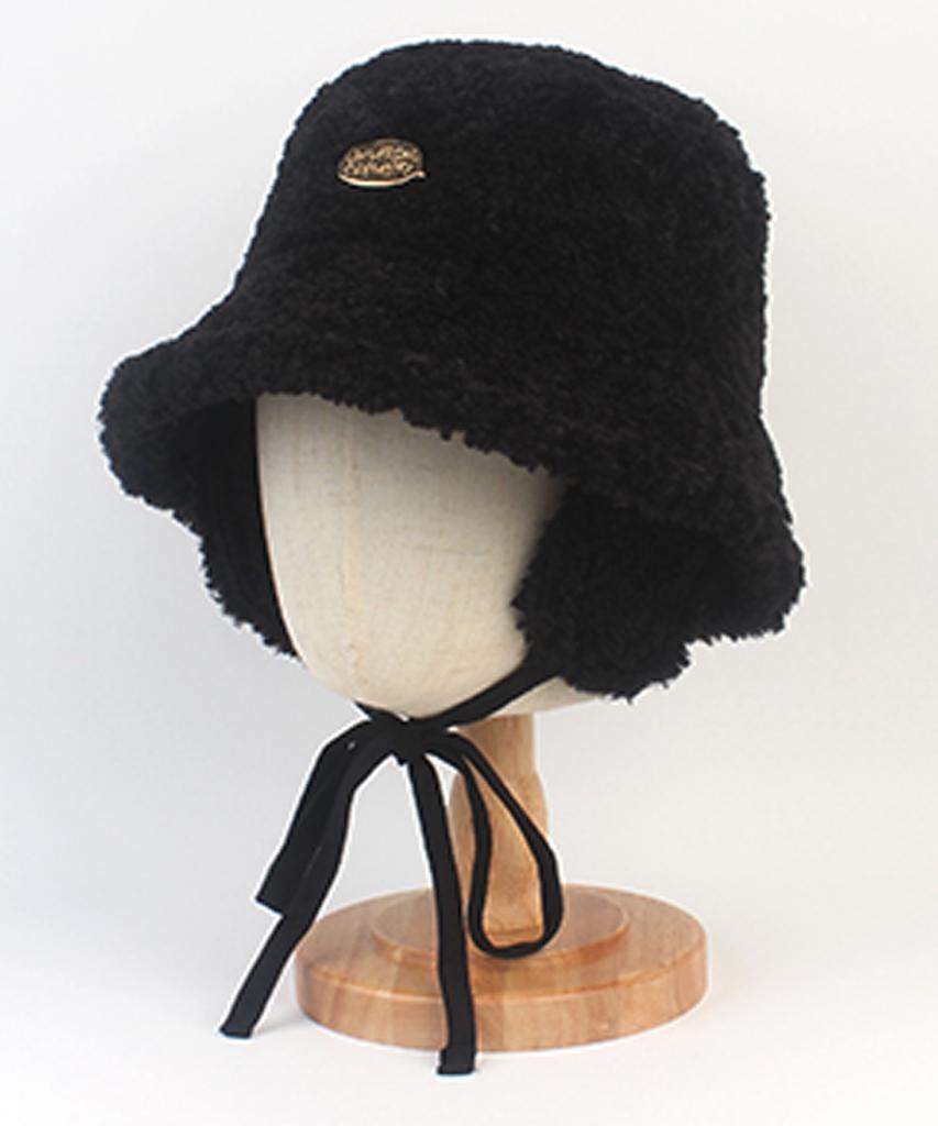 Yunibeosyeolkemiseuteuli Baby Fur Black Earflap Bucket Hat