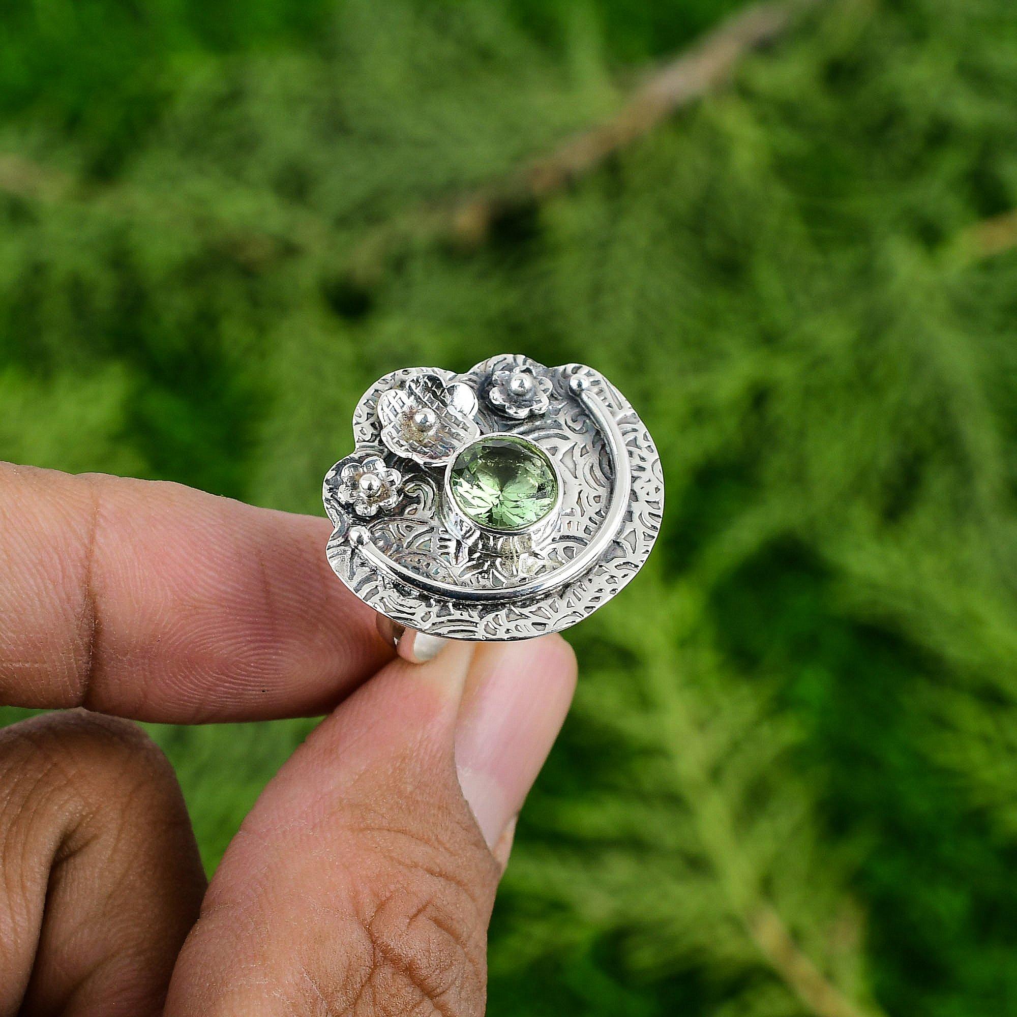 

Natural Green Amethyst Multi Stone Flower Adjustable Ring 925 Silver Adjustable