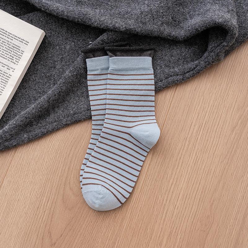 Female Autumn New Classic Stripe Color Collision Curled Boneless In The Tube Pile Socks