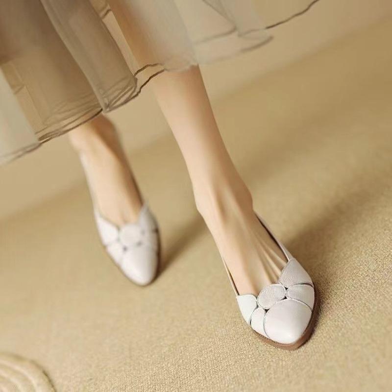 Fashion Leather Hollow-out Sandals Women's New Summer Fashion Mid Heel Shallow Mouth Breathable Women's Shoes Leather Single Shoes