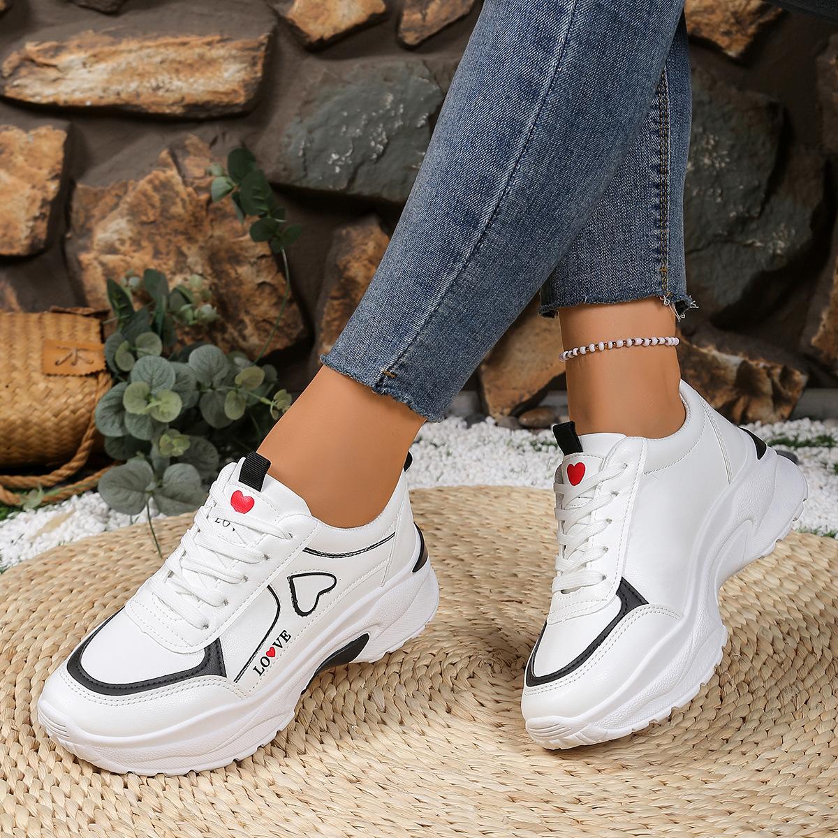 

New Sneakers Autumn Versatile Leather Comfortable Platform Shoes Soft Bottom Lightweight Casual Shoes FashionPlatform Shoes 40