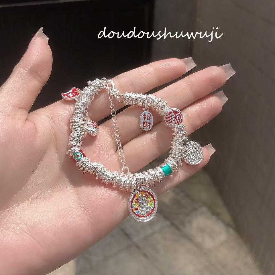 

Wei Xue Покрытый Маленький Толстый Фу Браслет-катушка Эмаль Желтый Бог Удачи Национальный Ветер Пять Дорог Белая Медь Браслет