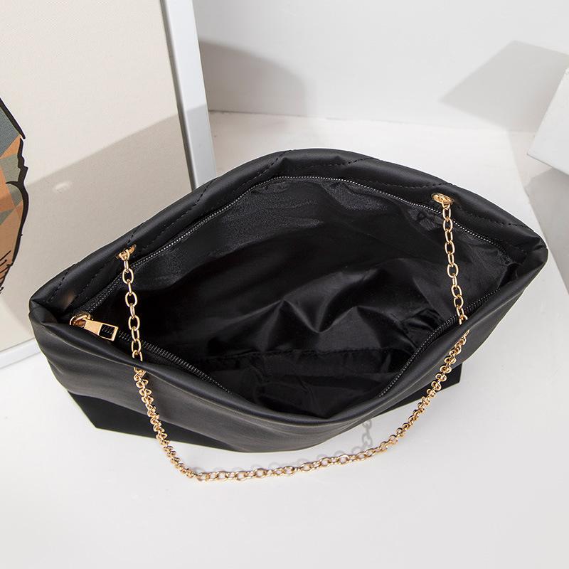 New Fashion Twill Women's Bag, Simple Casual Long-standard Shoulder Handbag, One Piece.
