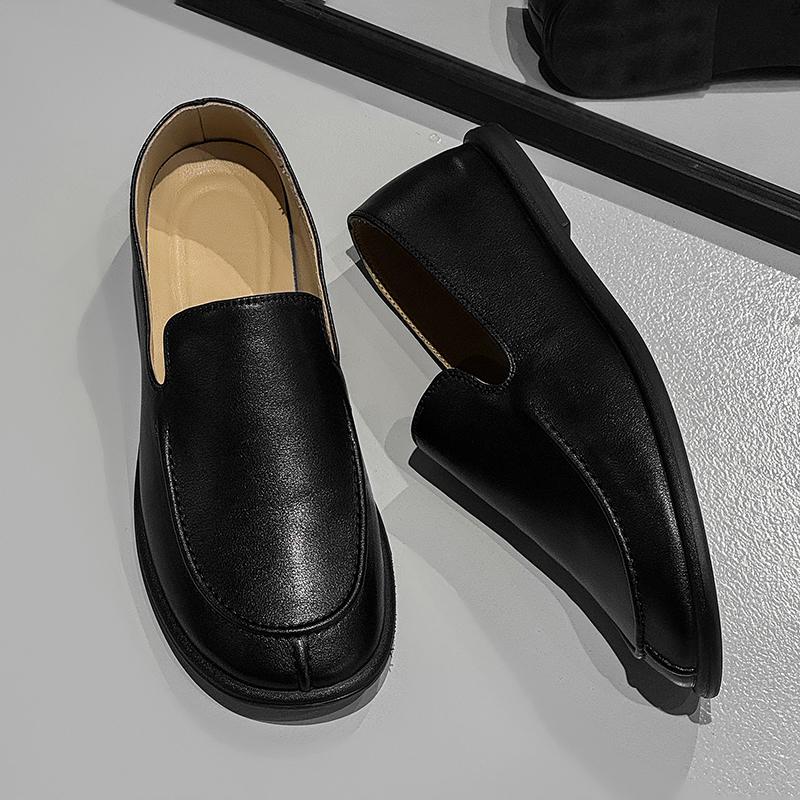 2025 New Genuine Leather Walking Shoes Brand Casual Leather Anti slip Minimalist Shoes for Men Antiskid Designer Flats