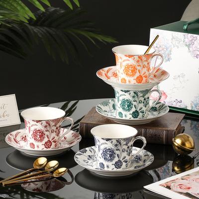 Set di tazze da caffè, set da tè pomeridiano per la casa, tazze e piatti in ceramica per il tè nero