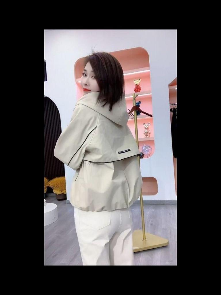 Spring Autumn 2025 Women's Petite Windbreaker: Stylish High-End Jacket