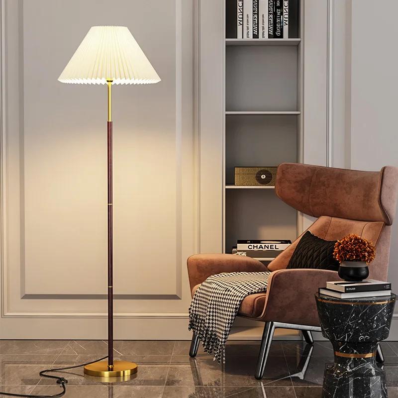 

Retro Luxury Wood Grain Floor Lamp Ins Wind Simple Pleated Floor Stand Light Bedroom Living Room Sofa Study Floor Lamps US plug&3 Colors Light