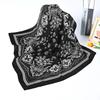Accessoires – Écharpes et foulards
