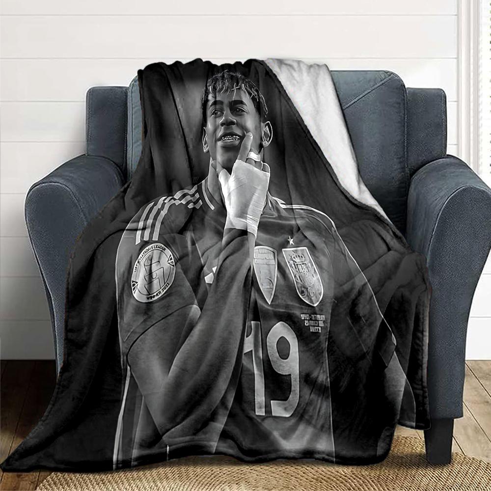 Yamal Fc Celebration Printed Flannel Breathable and Warm Blanket, a Stylish Home Gift, Suitable for Home, Office and Bedspread Use. 0710a11