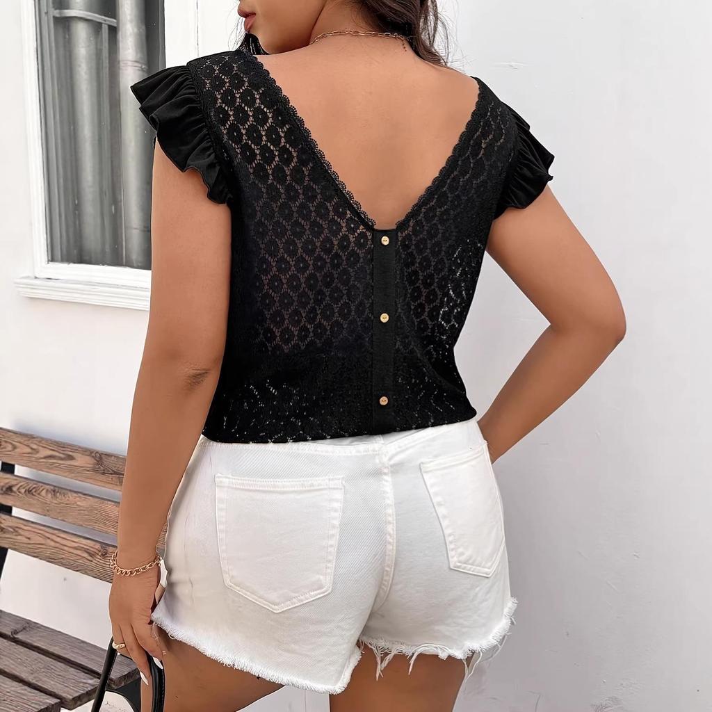 Plus Size Women's Lace Patchwork Button-Decorated Short Sleeve Top