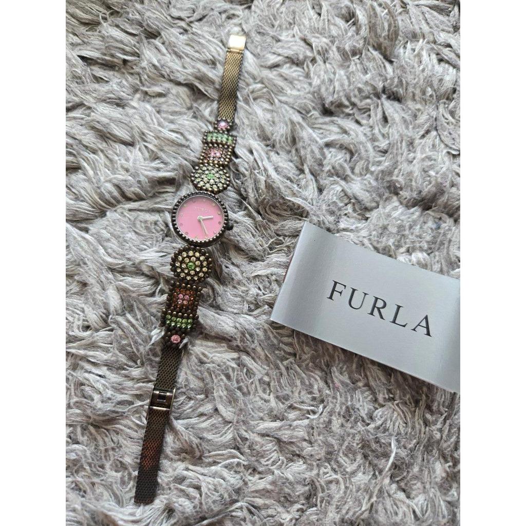 Used FURLA Women's watch with box (antique item)