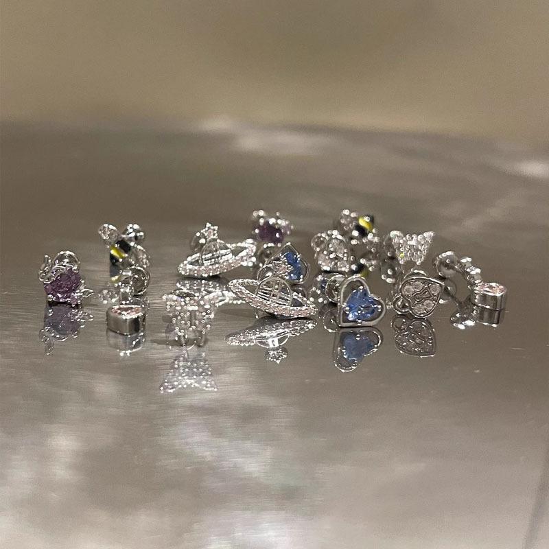 Niche Sweet Cool Wind Anti-allergy Perforated Ear Bones Nail Sweet Zirconia Earrings Light Luxury Earrings Affordable Dainty Earrings Daily Wear