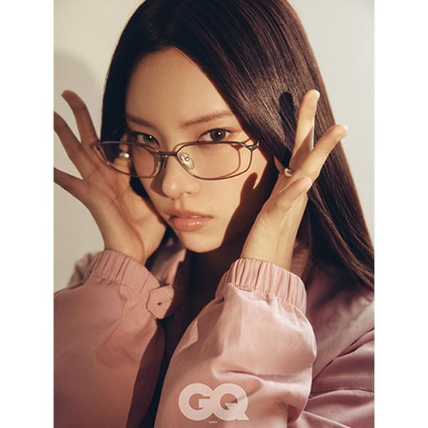 [Pre-order]GQ - BLACKPINK Jisoo Cover (Xdinary Heroes,ILLIT YUNAH) [Nov Issue 2025]