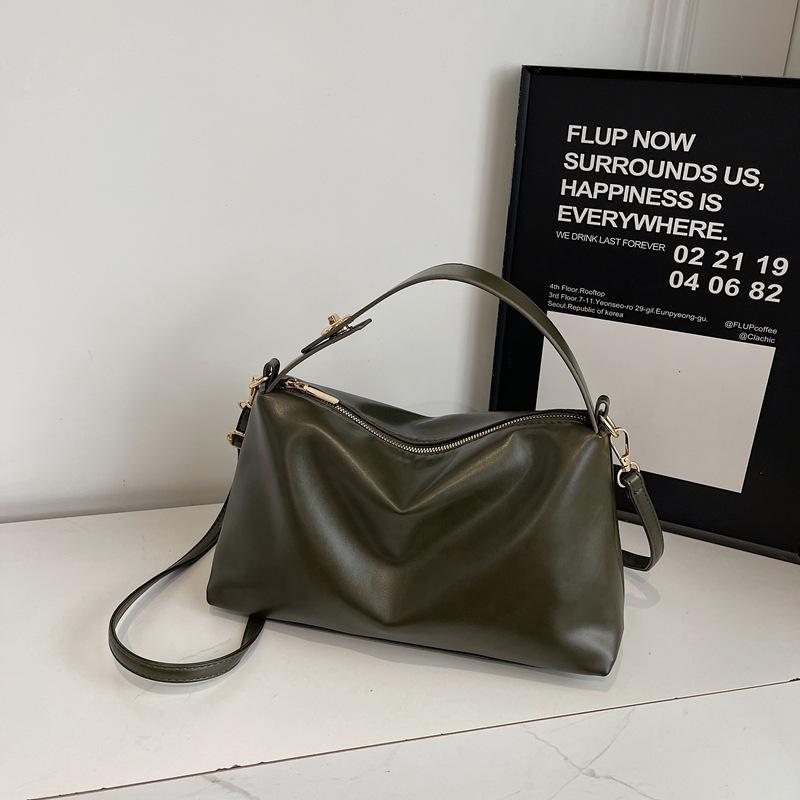 

Large capacity fashion bag women s 2 new trendy four-season versatile shoulder messenger bag high-end commuter tote bag зелений