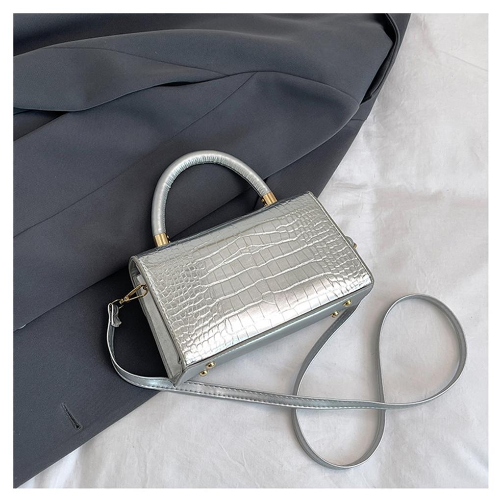 Fashionable Fashionable Lock Buckle Crocodile Pattern Leisure Handheld Single Shoulder Crossbody Small Square Bag For Women