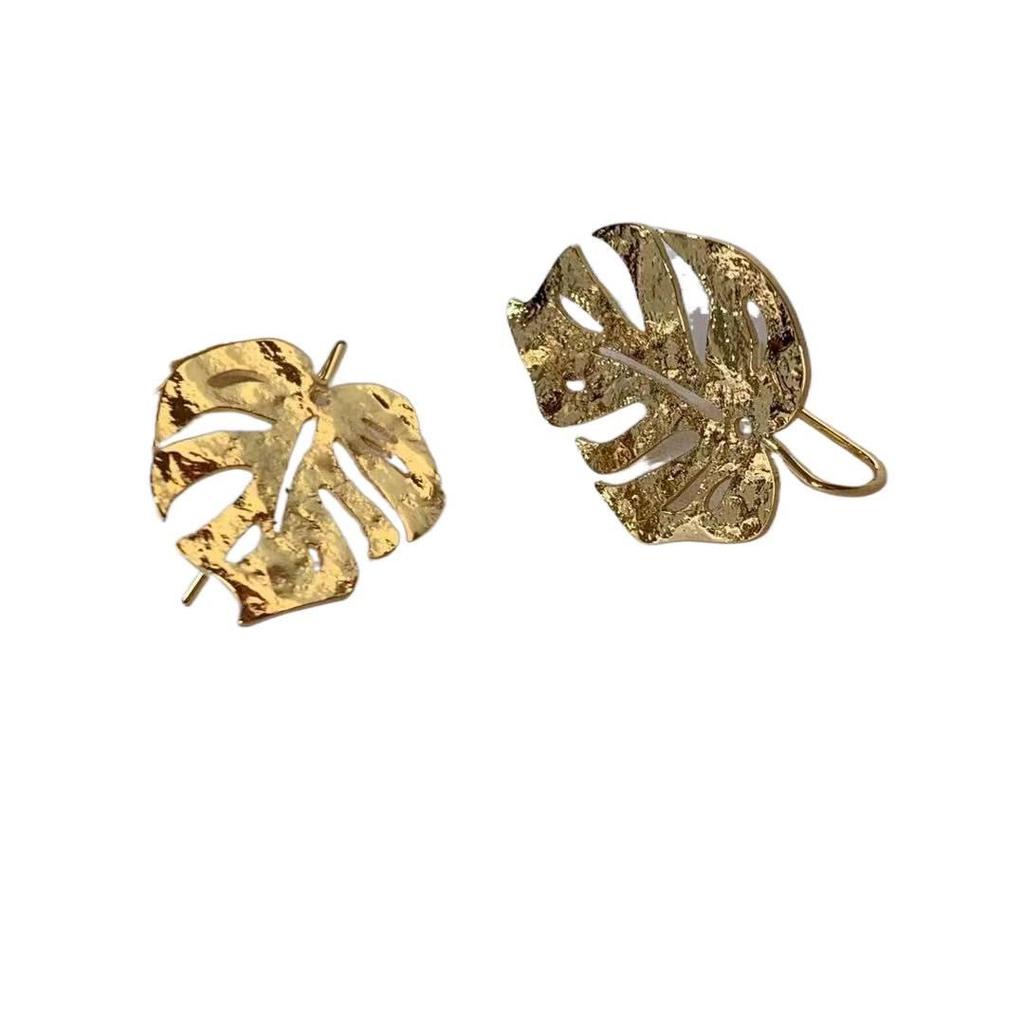 Elegant Retro Leaf Dangle Earrings: Trendy Personalized Accessories for Women