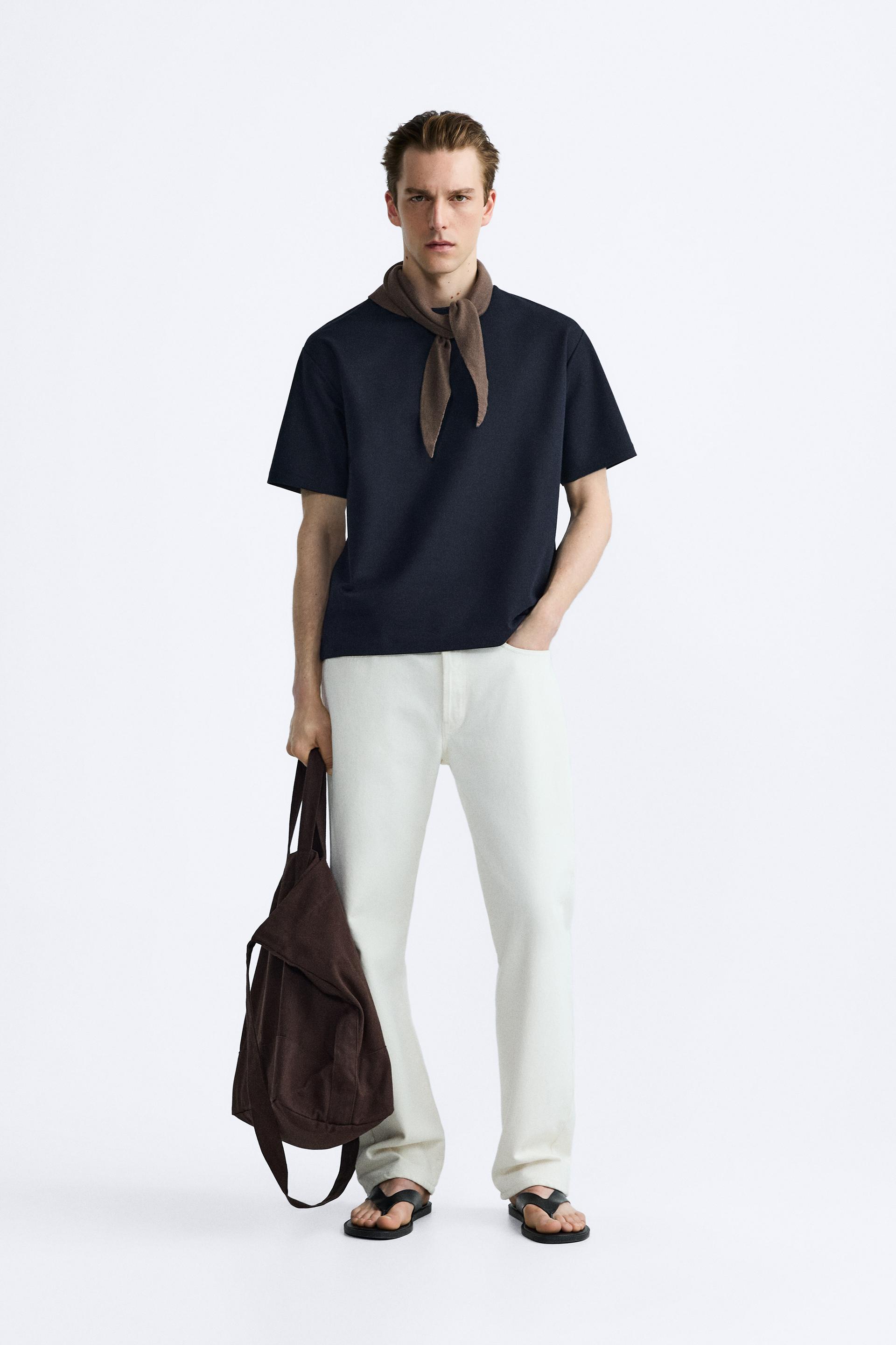 

ТЕКСТУРИРОВАННАЯ ФУТБОЛКА