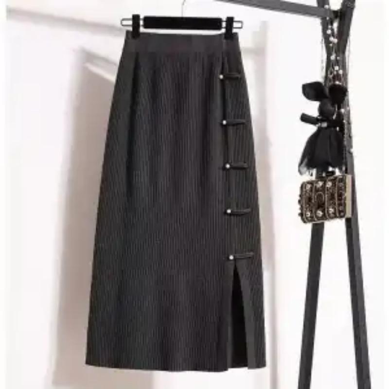 New Chinese Style National Knitted Skirt Women's Spring Autumn Slit Hip Retro Buckle Mid-length Skirt