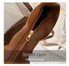 Korean Casual Large Capacity Women's Tote Bag - 2024 Trendy Simple Handbag for Versatile Commutes