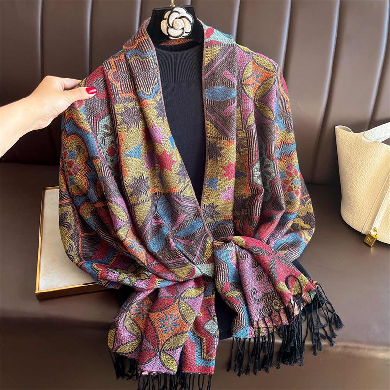 Bohemian Autumn Paisley Cashmere Shawl for Women Jacquard Pashmina Warm Winter Scarves Print Design Lady Foulard Stoles Scarf