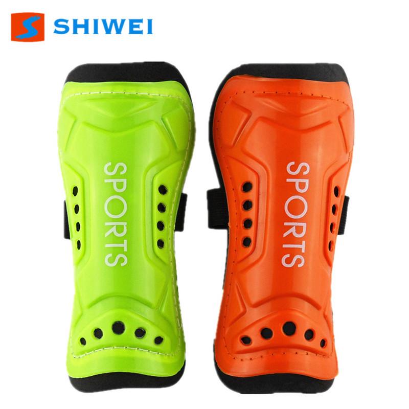 Apărători tibiale de fotbal Shiwei 688 pentru adulți și copii - Protecție durabilă și ușor de utilizat pentru picioare