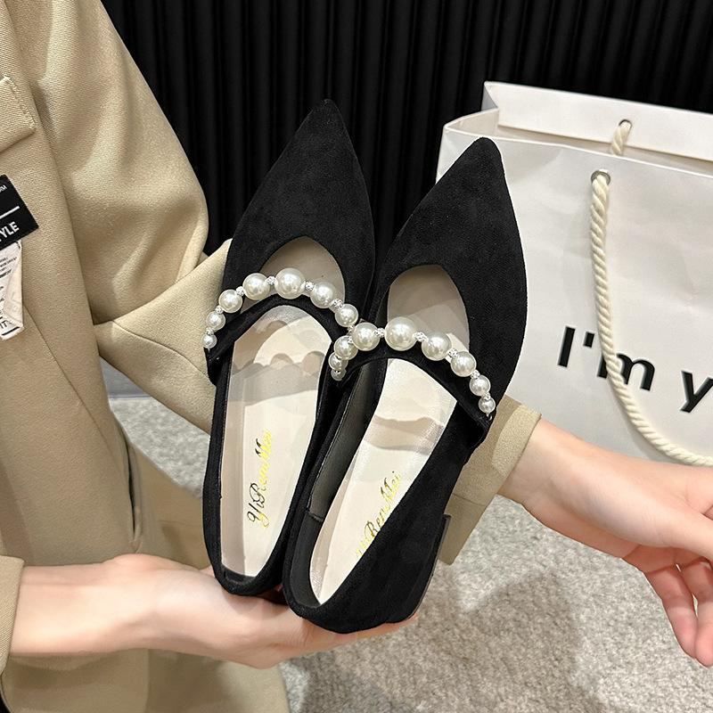 Square heel pointed Mary Jane shoes women's shoes spring 2025 new shallow mouth French pearl word with temperament single shoes