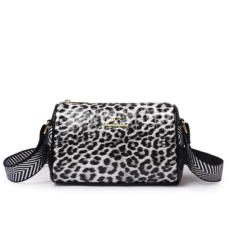 Leopard Print Pillow Bag Large Capacity Autumn Versatile Women's Mother Bag New One-shoulder Crossbody Mobile Phone Bag