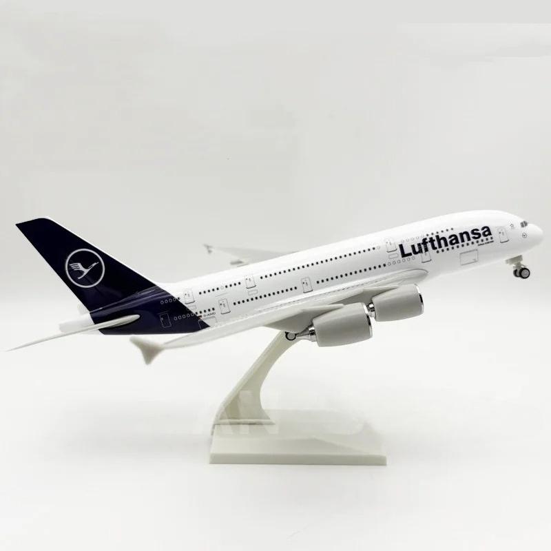 Toy Kids 30CM Aircraft Model A380 New Lufthansa Airlines 380 with Wheels Resin Plane Model Airplane Collection Gift