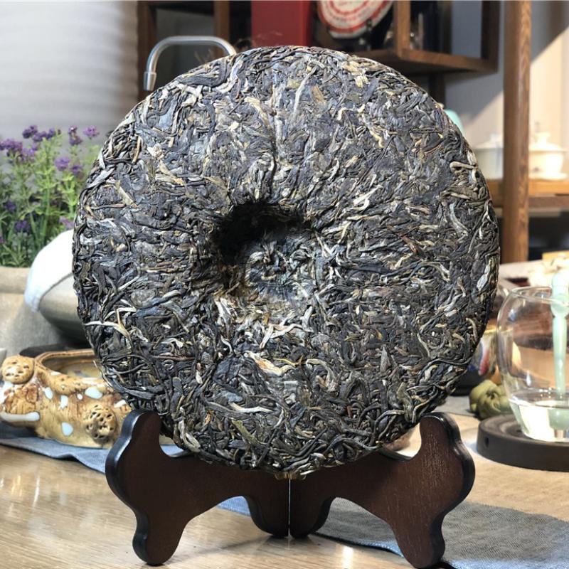 Чай Пуэр Хайвань Бык Зодиак Шэн 2021 Цзы Руй Бен Бен Сувенирный сырой чай Пуэр 400г — фото 8