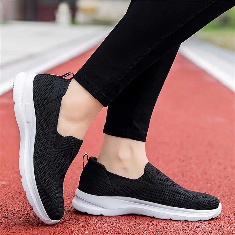 Grey Hypersoft Skateboarding Shoes Woman Woven Tenis Sport Sneakers For Women Luxury New Fast Sneeker Loofers Dropship