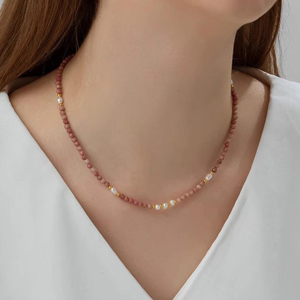 Pink natural stone beaded necklace temperament versatile freshwater pearl collarbone chain neck chain commuting fashion