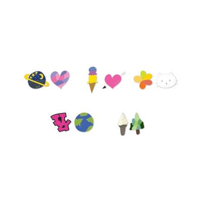 Itzy   Bandje Custom Badge   Lichtgevende Ring Pop-Up Store   06