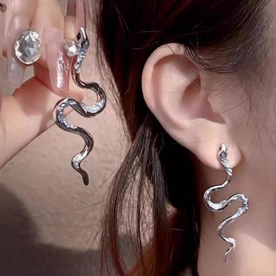 Snake Earrings, Stud Earrings For Women, Cold And Versatile, Snake Zodiac Design, Niche Sweet And Cool Earrings.