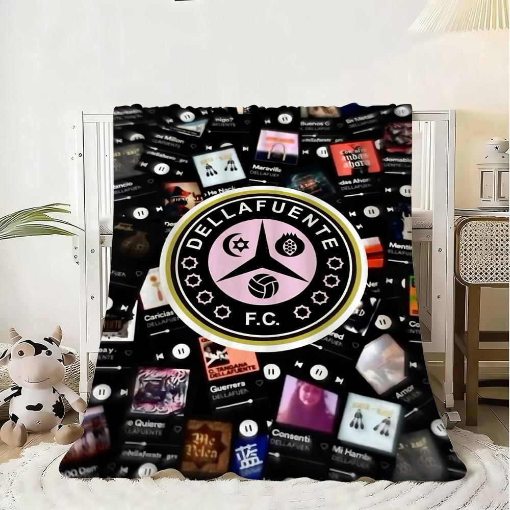 Singer D-Dellafuente Torii Yama Throw Kid-Friendly Flannel Throw Blanket Soft Warm Anti-Static Washable All Season