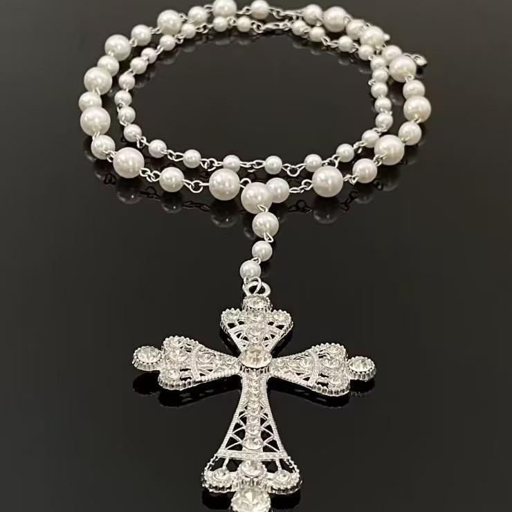 Dark Gothic cross fringed necklace multi-layered beaded necklace fashionable Spice Girl necklace