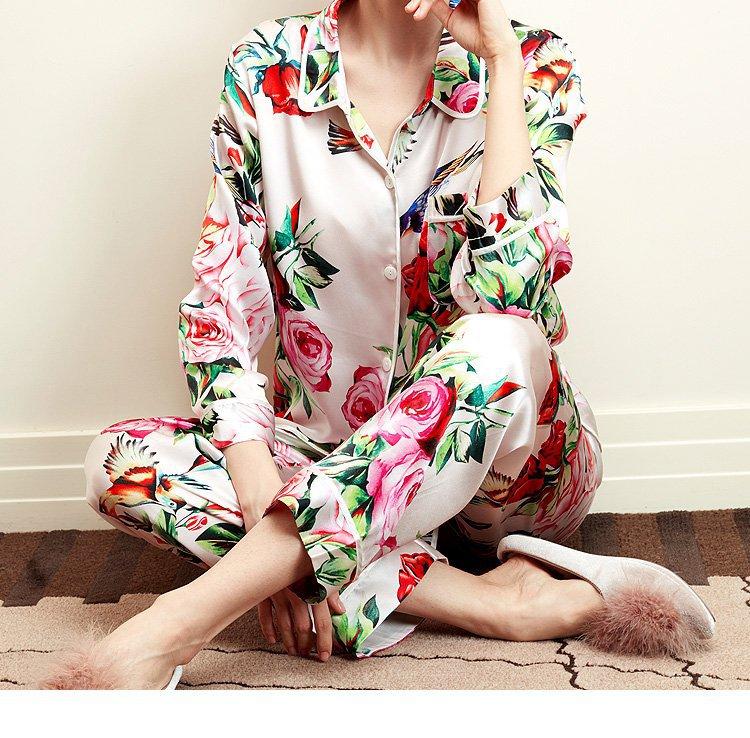 High end fashion printed long sleeved pants set with 100% mulberry silk home wear and silk pajamas for women
